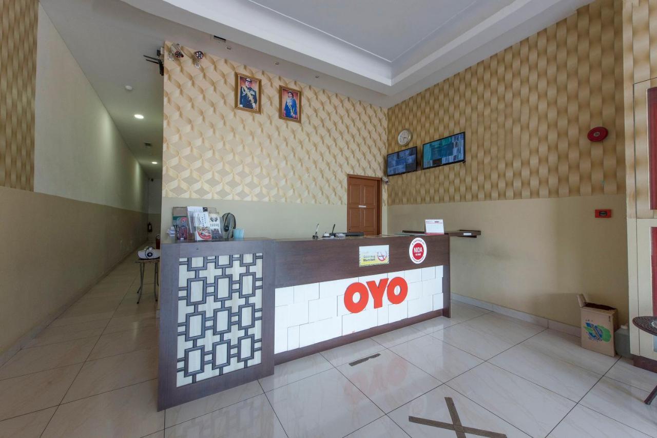 Super Oyo 90385 H3 Hotel Yong Peng ภายนอก รูปภาพ