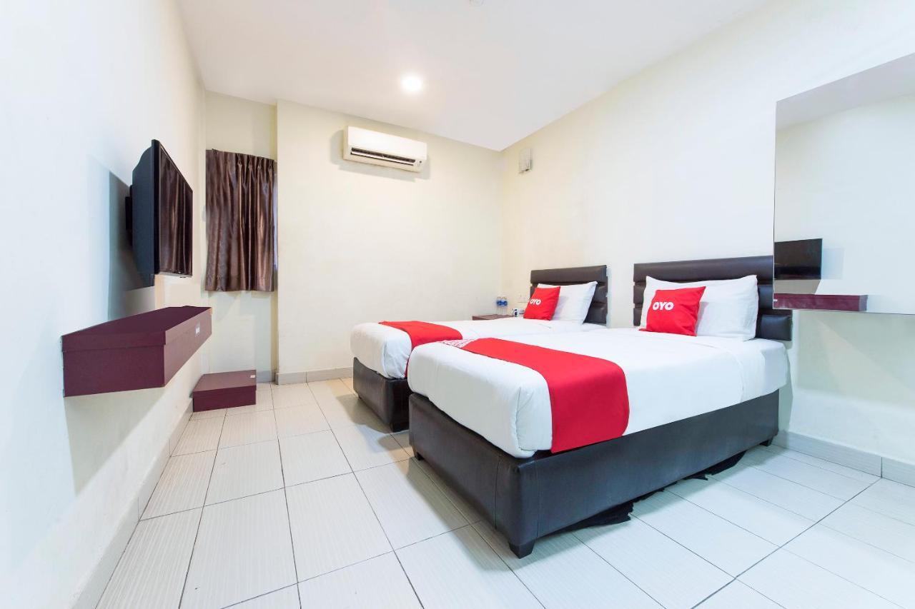 Super Oyo 90385 H3 Hotel Yong Peng ภายนอก รูปภาพ